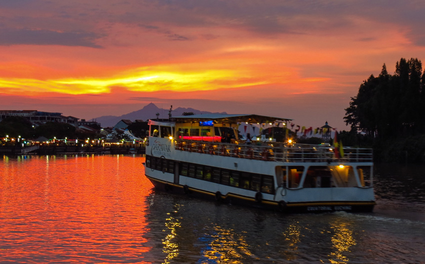 Sunset boat cruise